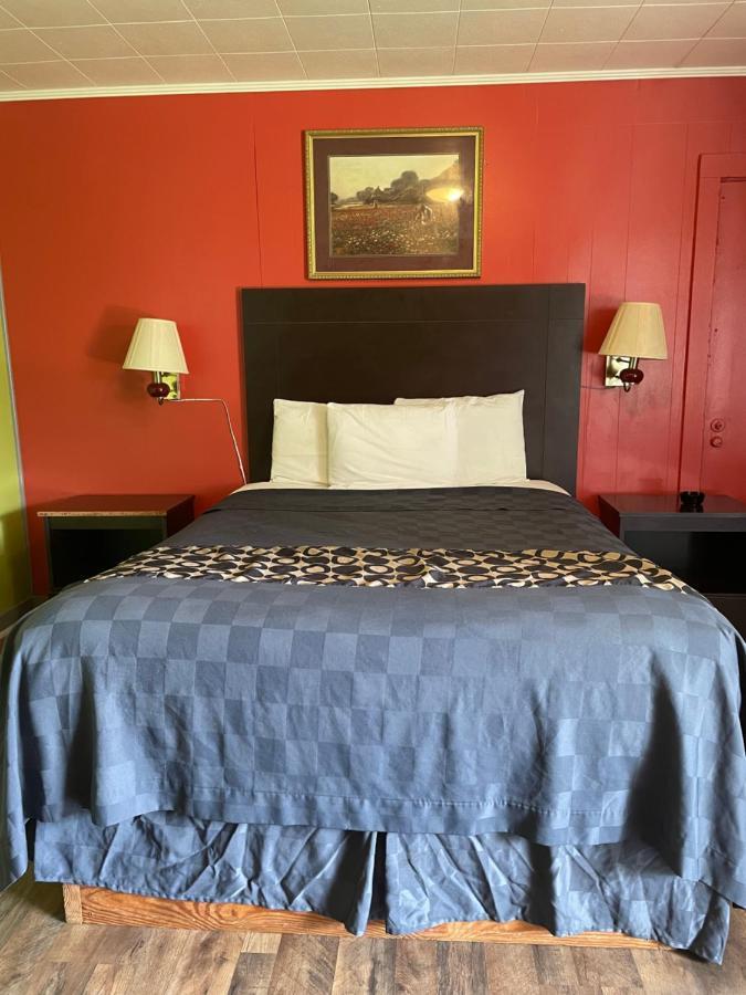 Budget Inn Monroeville Exterior photo